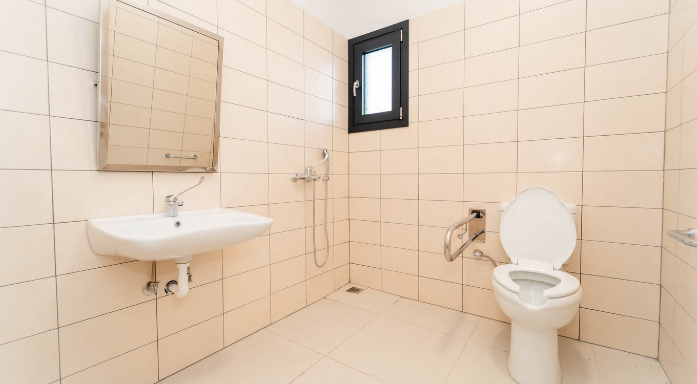 2η επιλογή: Λίγα λόγια για εμάς